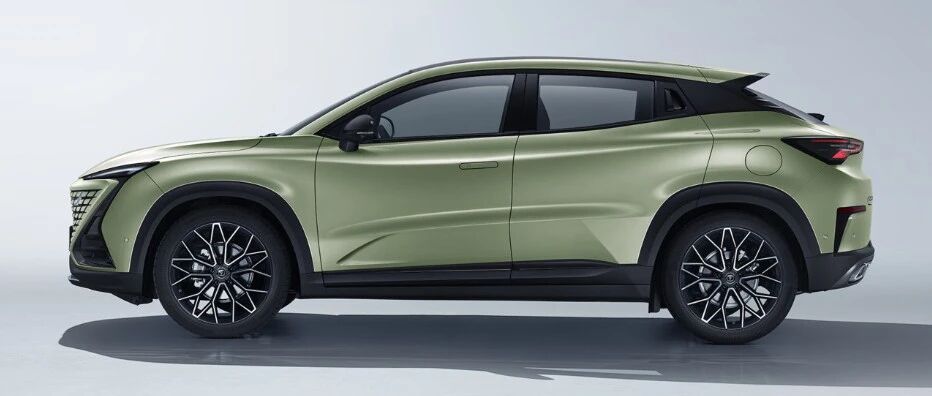 28岁开长安，32岁开丰田，35岁开奔驰，39岁开啥车算成功？