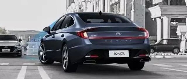 韩系车又放大招了，K5双12.3英寸大屏，不到17万起