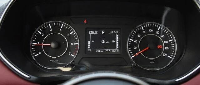 这款国产车拼了，发动机5大件有问题不修直接换车，不到5万起