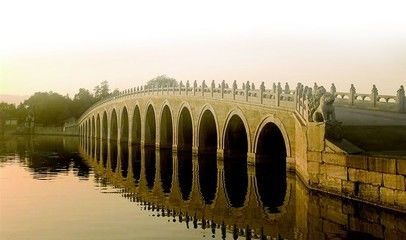 【名词解释】 历史背景、原因、条件等