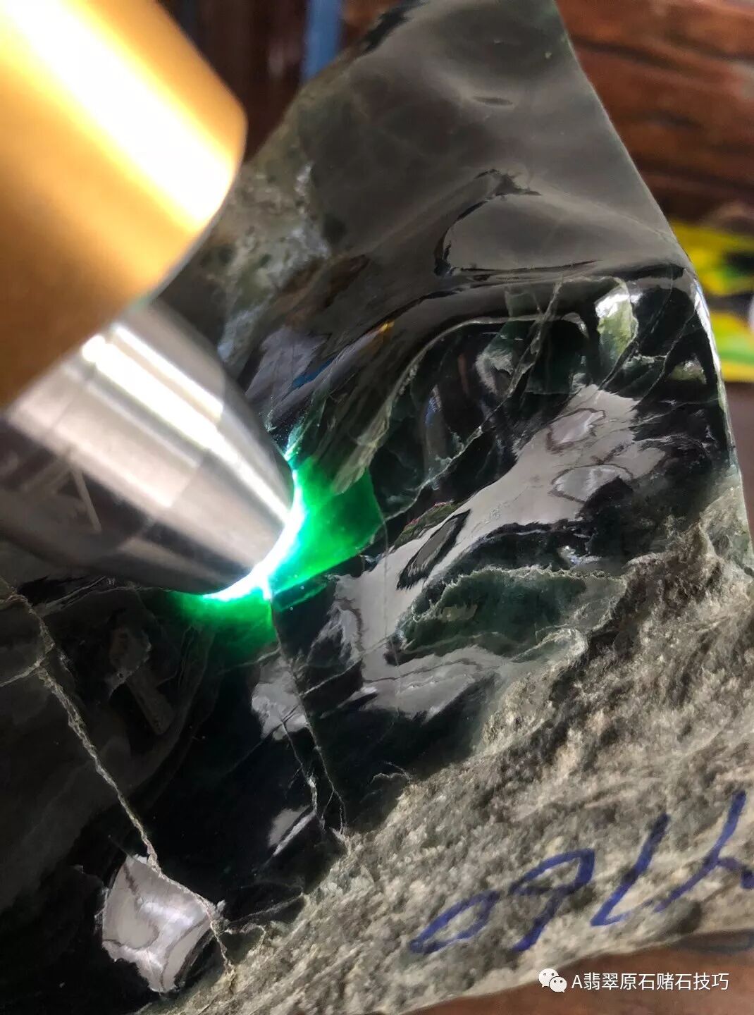 老蓝水翡翠和蓝水翡翠的区别你懂吗？