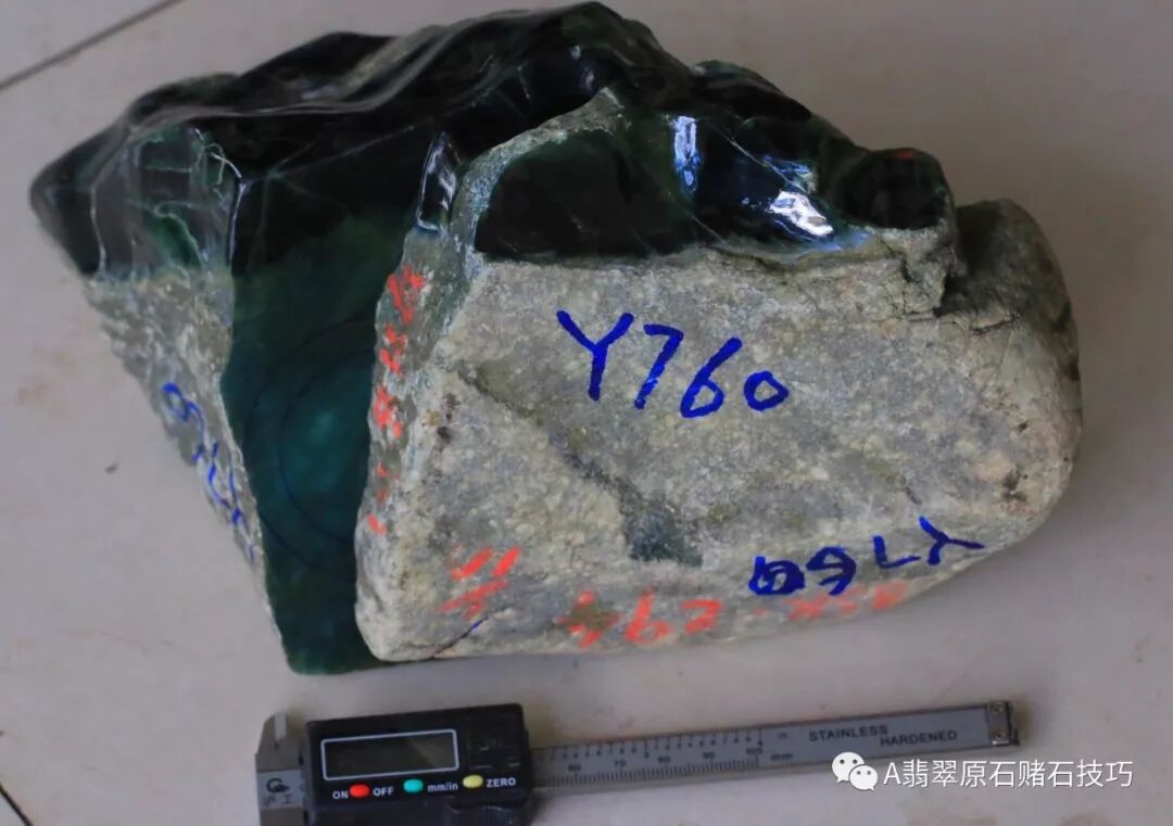 老蓝水翡翠和蓝水翡翠的区别你懂吗？