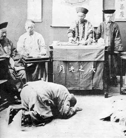 中国的「跪拜礼」是如何堕落的？ | 短史记