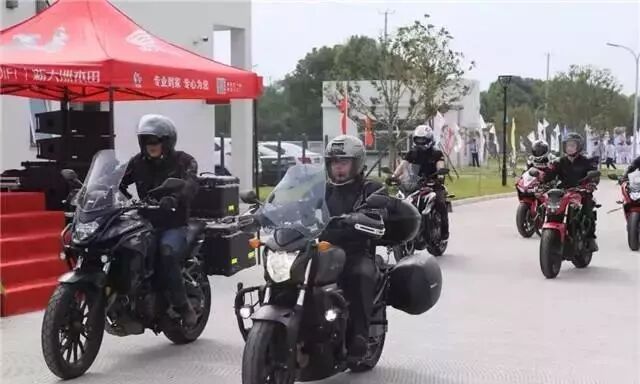 车型图标_c1可以开的车型图_车型图案