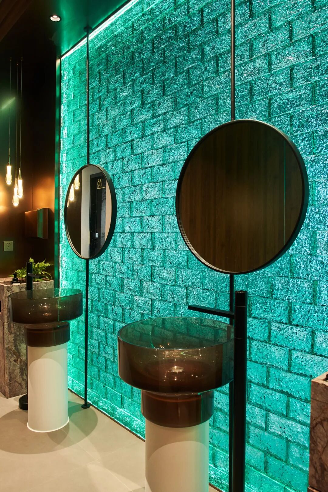 老牛对话区波成×安东：通利连纹美学馆，为什么是行业“天花板”？(图27)