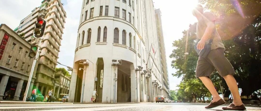 五一假期避开汹涌人潮，还得用City Walk