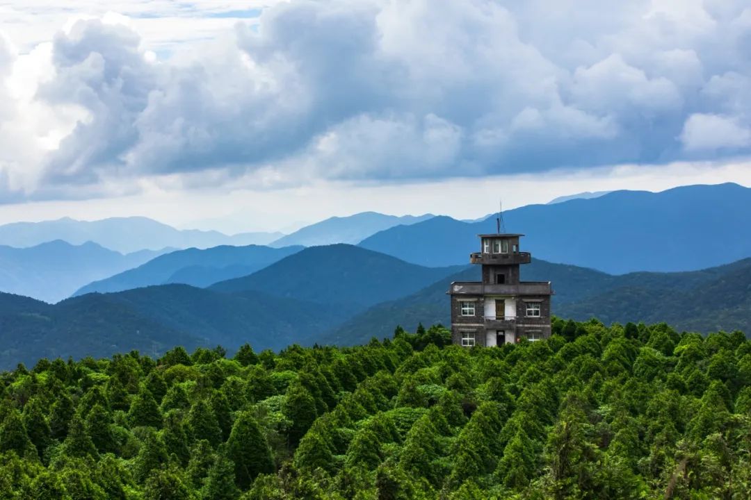 中國超驚艷山水秘境，滿足你所有的夏日幻想 旅遊 第41張