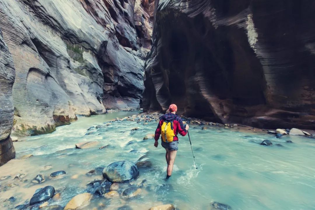 比冰島更像外星球的地方！這裡的海岸、峽谷才是此生必去 旅遊 第21張