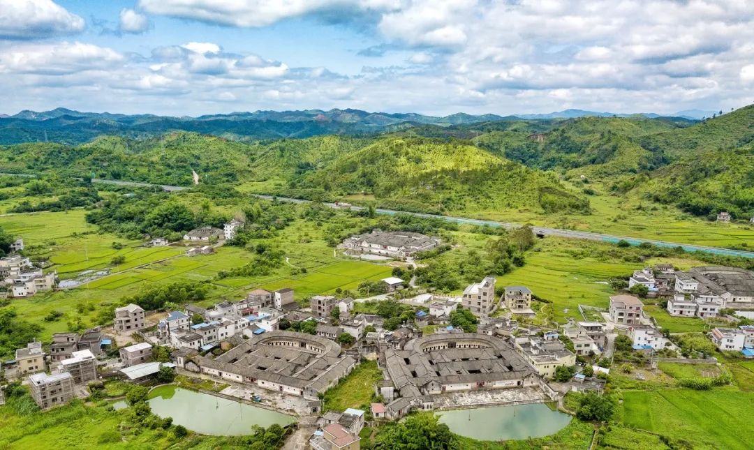 小眾自駕路線推薦！藏在山水民居裡的美景，該被發現了 旅遊 第39張