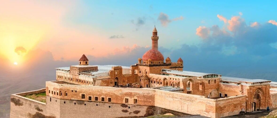 能满足一切旅行者的“万能目的地”，就是这里！