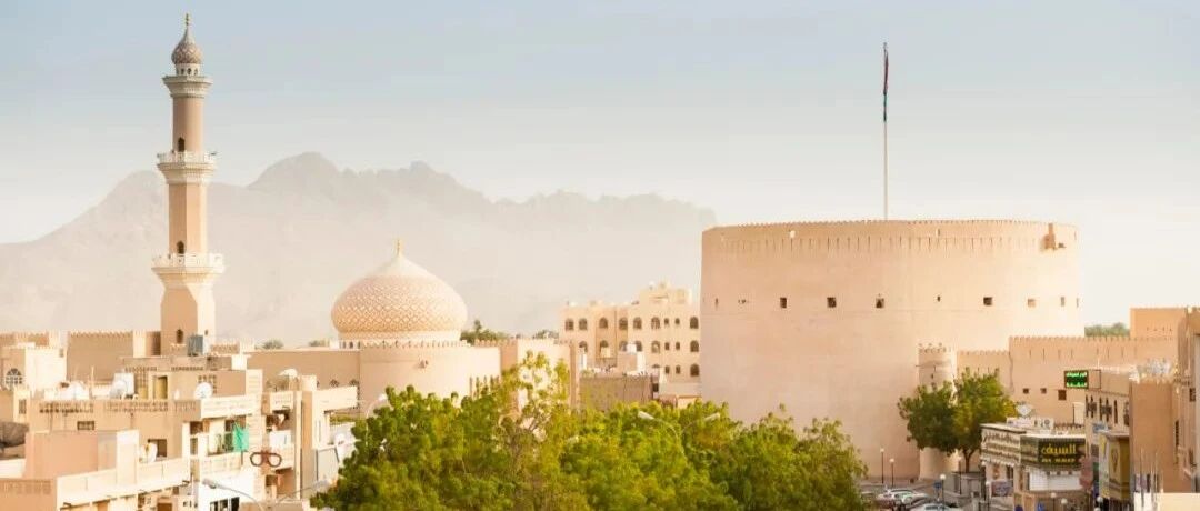 又一小众国家即将免签!古堡遗迹绝美风光，先跟着LP云游一番