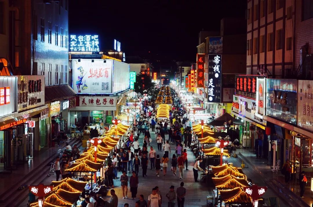 在中國夜市上才能品嘗到的美味，給你提供擺攤新思路 旅遊 第13張