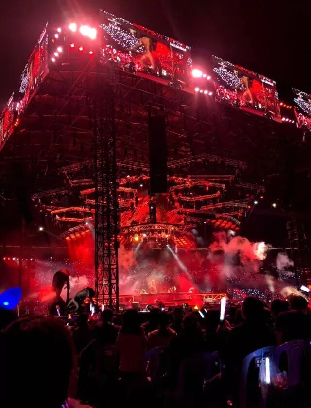 %name 【新年大动作】张学友限量VVIP门票等你来抢，歌神签名海报免费送！