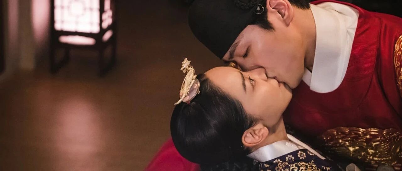 终于，轮到韩国人翻拍我们了