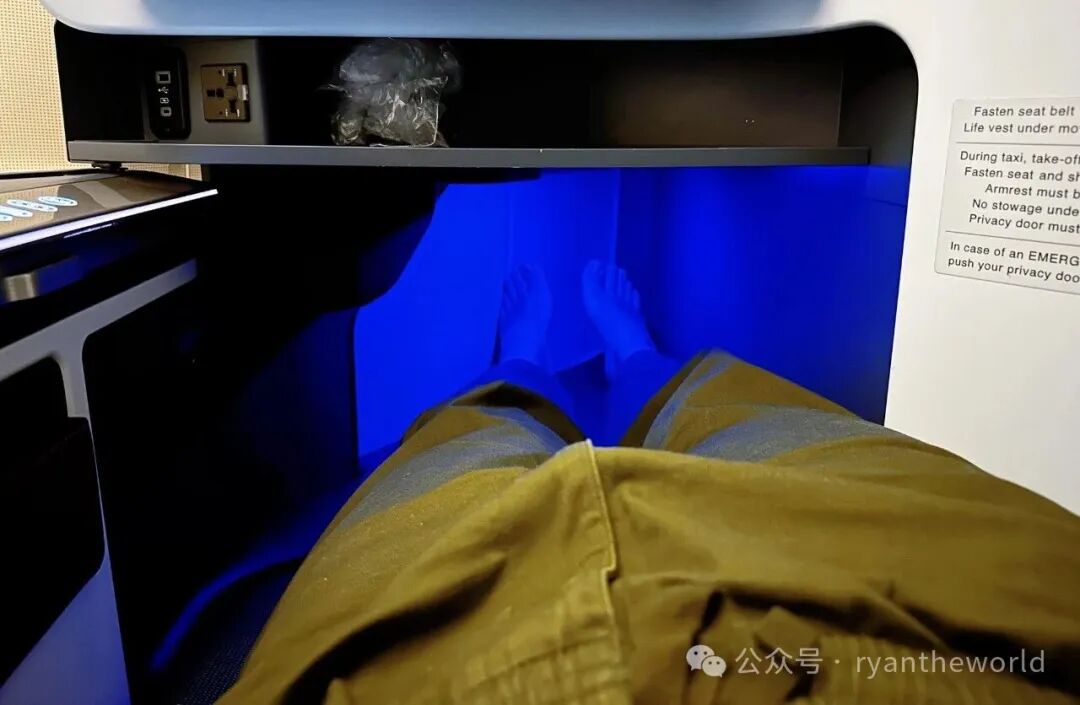 首尔阿姆斯特丹荷航商务舱无娱乐无充电无大餐 获赔4。4万里程值吗
