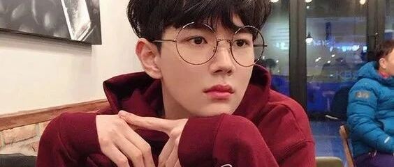 如何挑选适合自己的镜架？镜片琳瑯满目该怎么选？