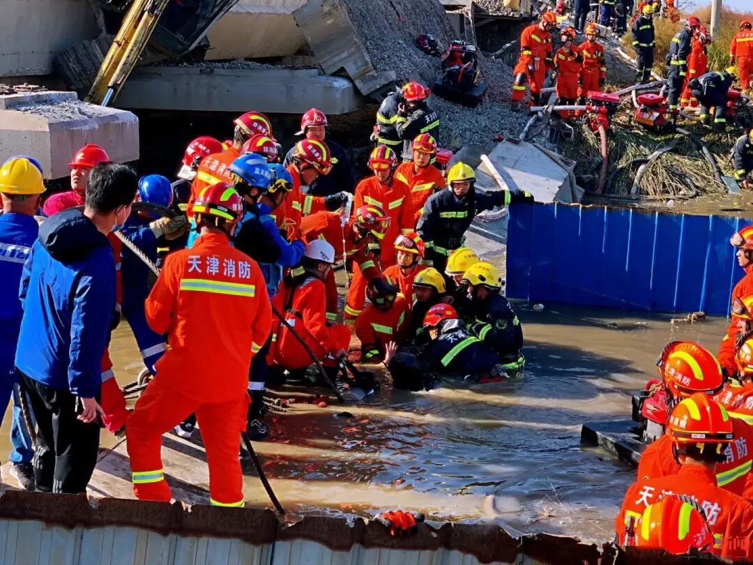 天津南环铁路桥坍塌事故 已致8死6伤 凤凰新闻客户端 微信公众号文章阅读 Wemp