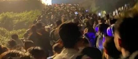 假期刚三天，多地景区紧急提醒：打住，先别来……