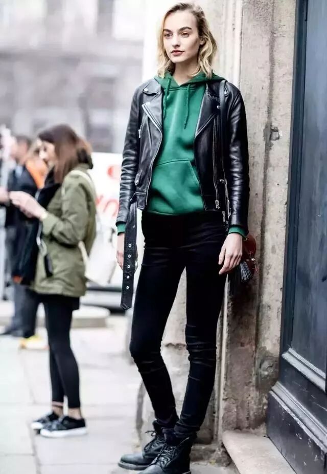 衛衣+外套，突顯出造型的層次感！ 時尚 第24張