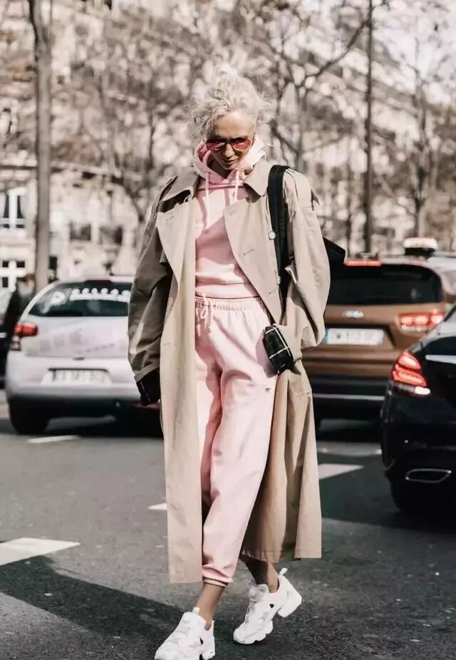 衛衣+外套，突顯出造型的層次感！ 時尚 第37張