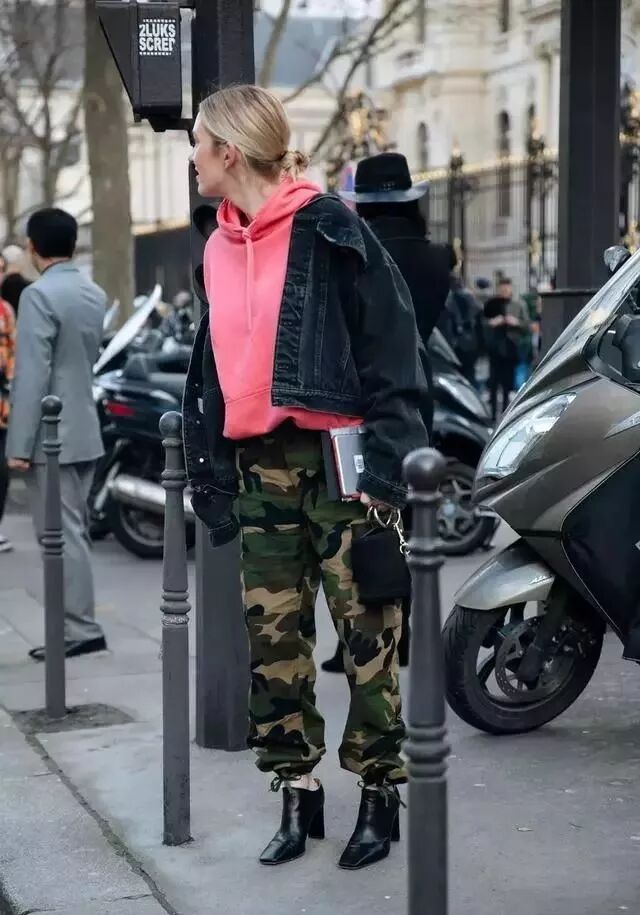 衛衣+外套，突顯出造型的層次感！ 時尚 第17張