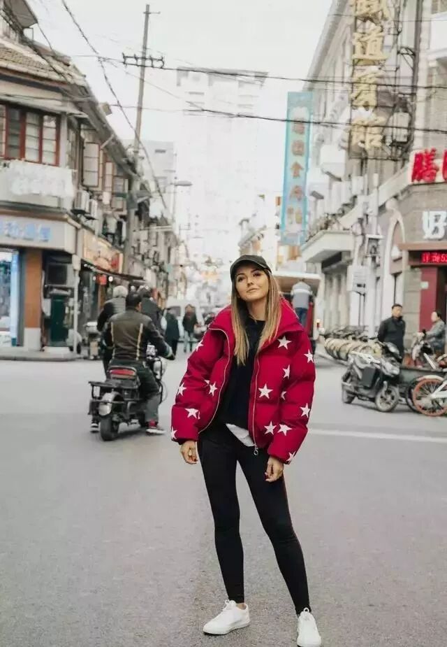 衛衣+外套，突顯出造型的層次感！ 時尚 第49張