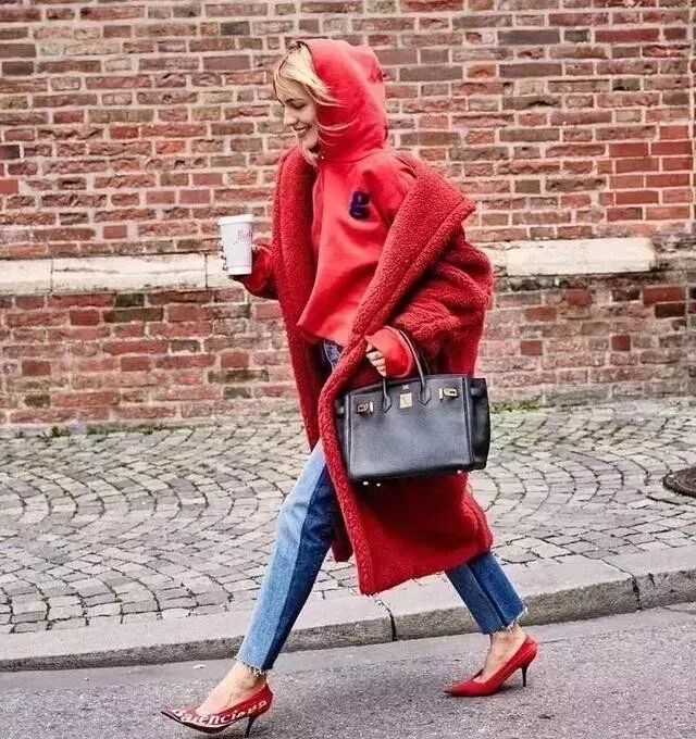 衛衣+外套，突顯出造型的層次感！ 時尚 第45張