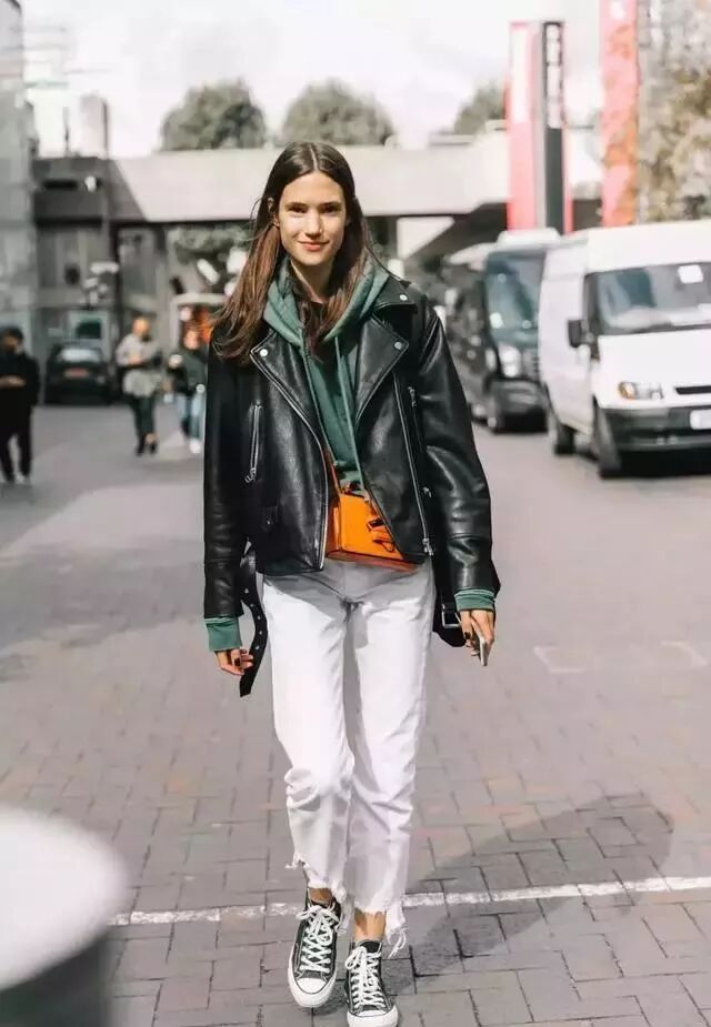 衛衣+外套，突顯出造型的層次感！ 時尚 第26張