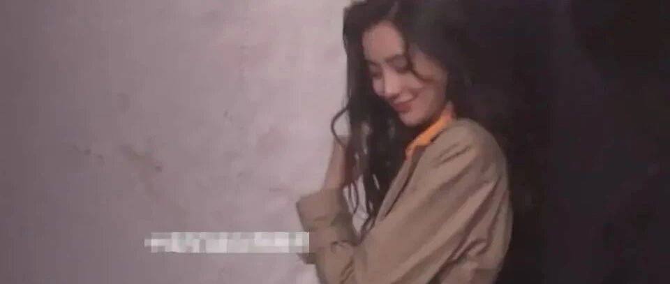 这才是真实的杨颖，不修图整张脸土黄又干瘦，但五官立体很漂亮！