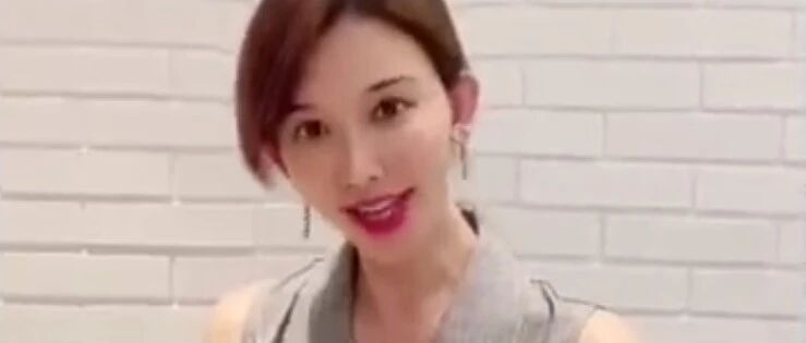 林志玲现身变脸？高级气质消失了，只剩下一股大妈味！