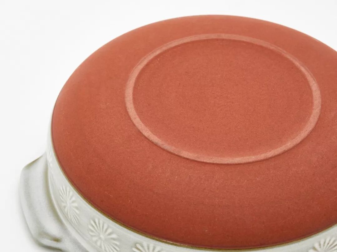 �ձ�����300����ǰ�������˸���������������������