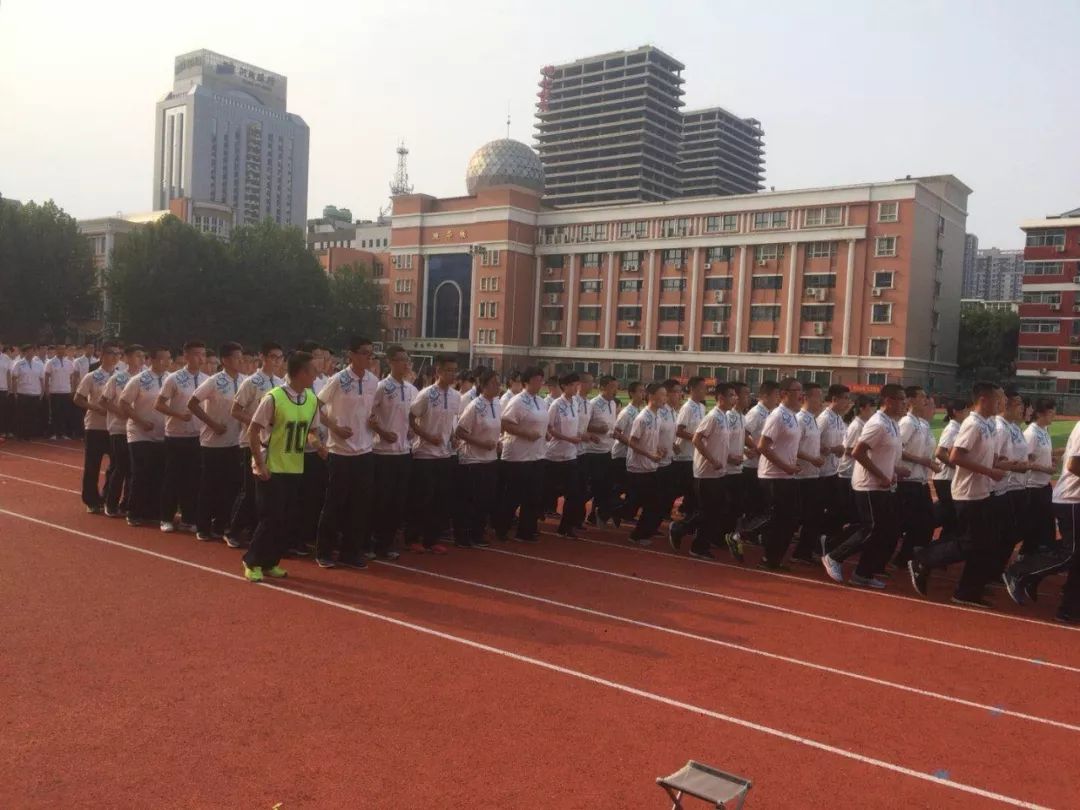 锦华娱乐城 锦华娱乐城石家庄一中是河北省重点中学