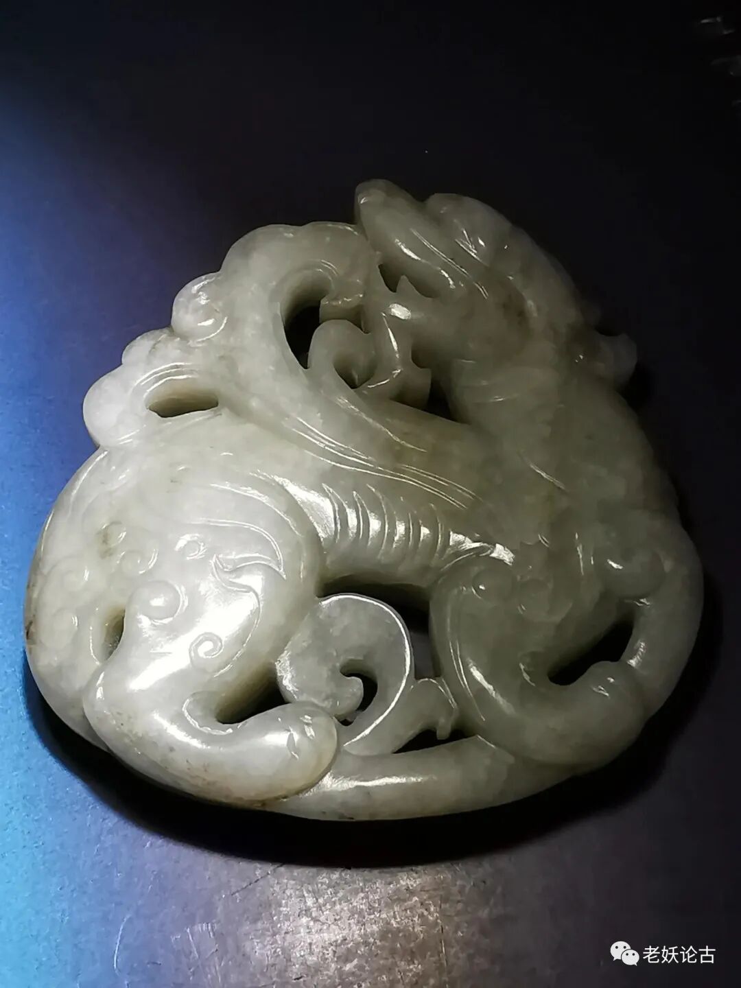 白玉红沁翼龙皮壳的本质特征 跟仿品比较 全网搜