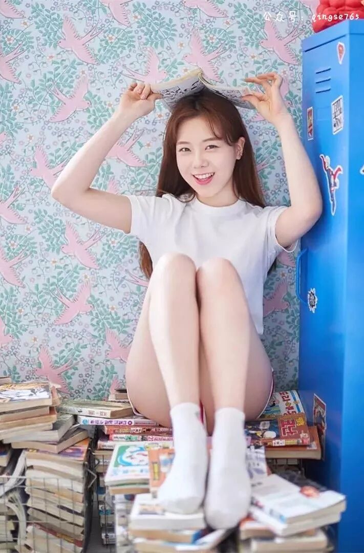 【美女】韩国学姐跳肚皮舞走红网络，肤白貌美舞姿深情（视频/组图） - 27