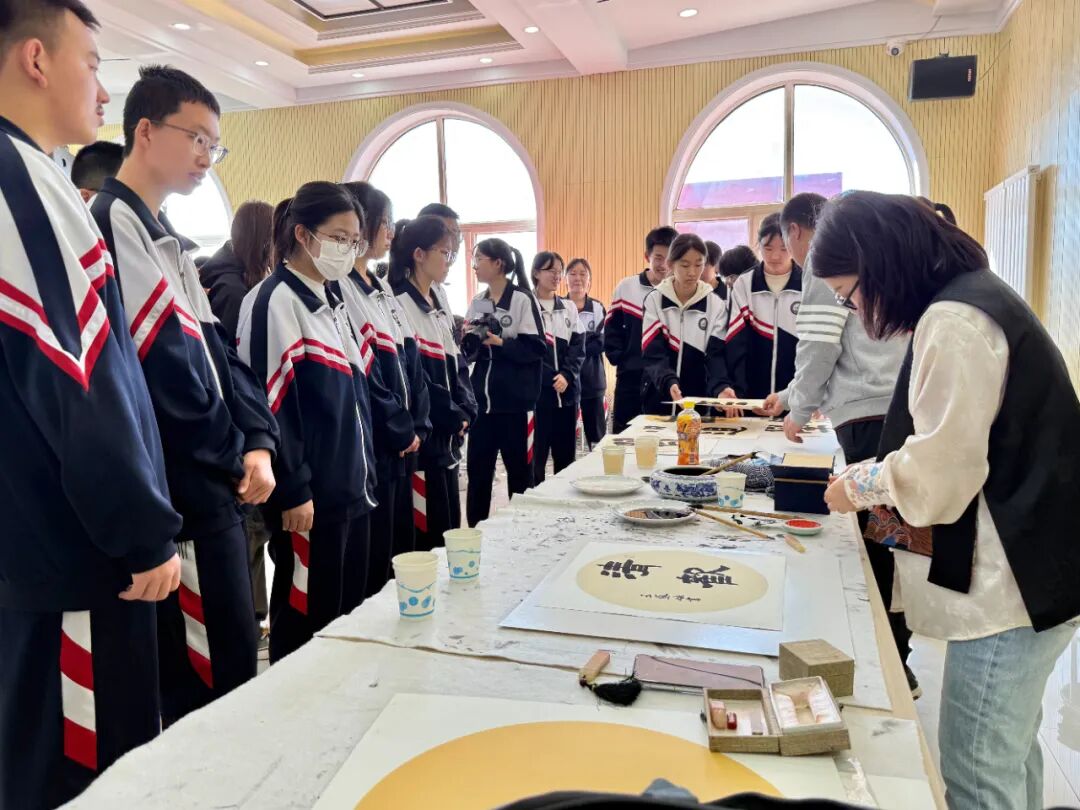 【书画进校园】集宁区文联举办“感党恩、听党话、跟党走”民族团结心向党暨“翰墨北疆，书润校园”书画进校园活动 第7张
