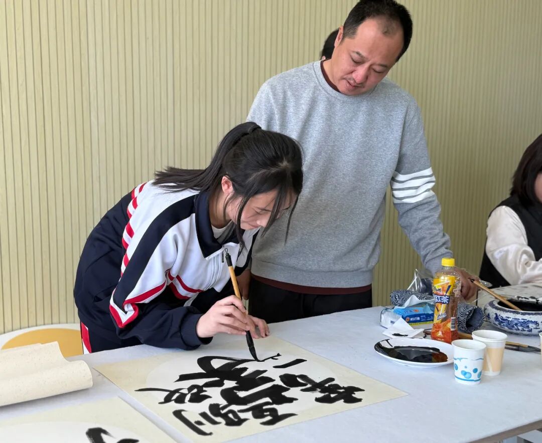 【书画进校园】集宁区文联举办“感党恩、听党话、跟党走”民族团结心向党暨“翰墨北疆，书润校园”书画进校园活动 第17张