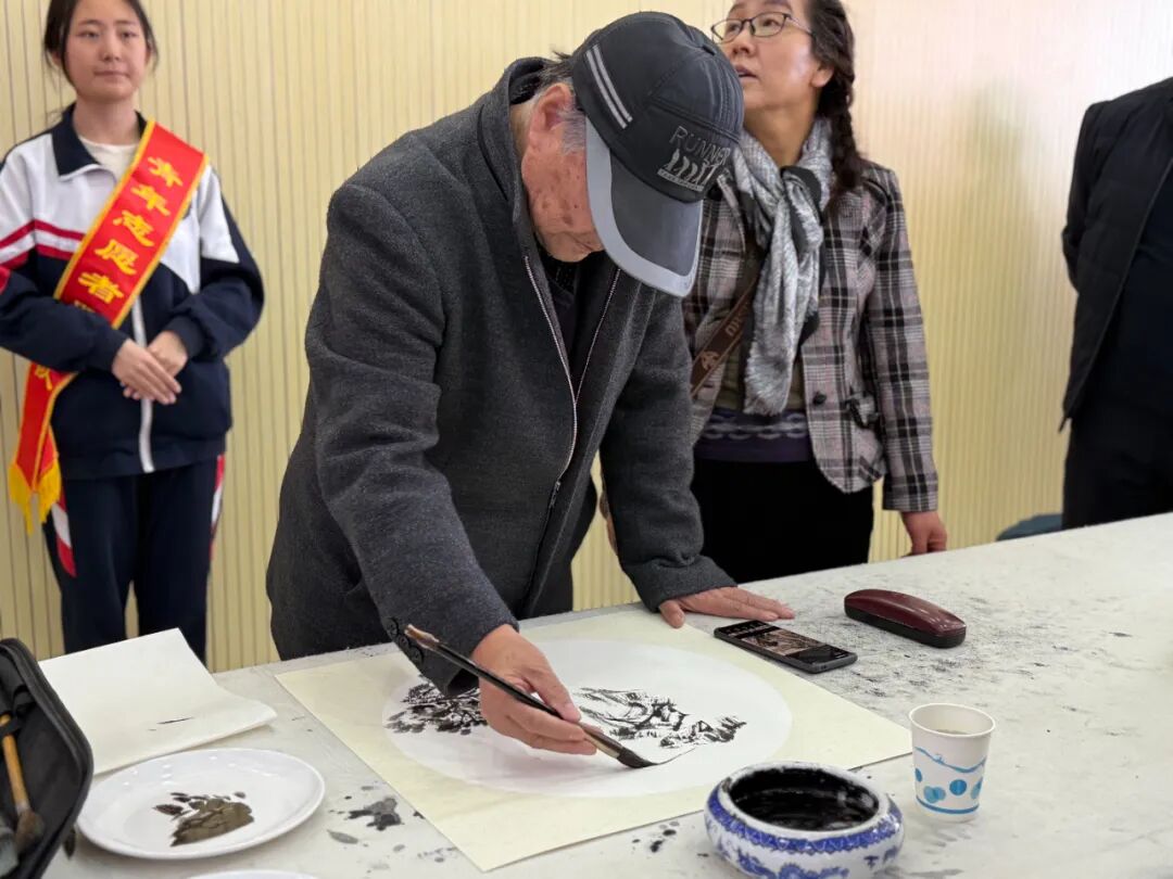 【书画进校园】集宁区文联举办“感党恩、听党话、跟党走”民族团结心向党暨“翰墨北疆，书润校园”书画进校园活动 第9张