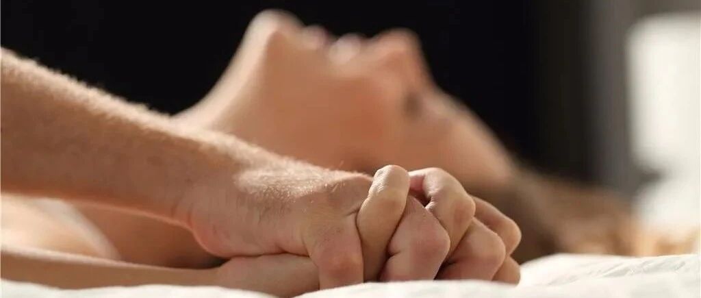 我差点被老公的精液“杀死”……