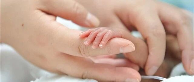 5次产检都未能发现胎儿畸形，30周妈妈不得不含泪引产......