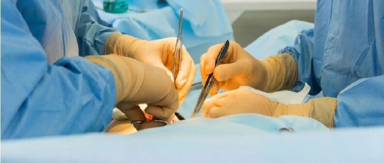 心碎！2岁男童凌晨发烧抽搐身亡！爸爸慌乱中一个举动酿成大错