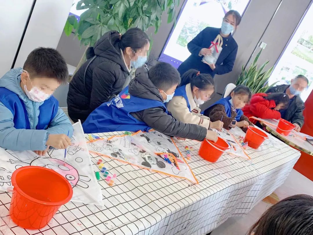 遨游蓝天放飞梦想丨璞丽豪庭风筝diy圆满结束