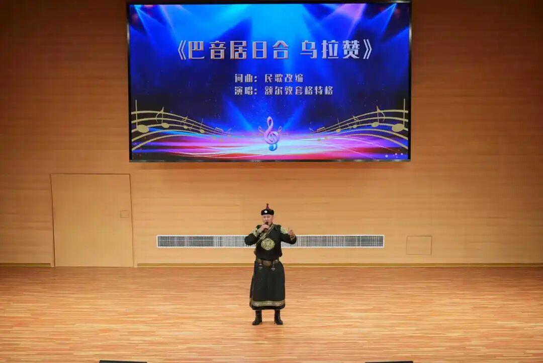 基层艺讯 | “歌游内蒙古 唱响兴安盟”原创歌曲演唱会开演 第13张