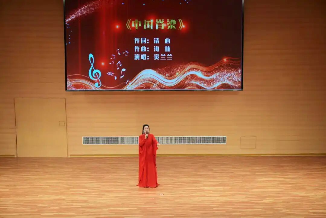 基层艺讯 | “歌游内蒙古 唱响兴安盟”原创歌曲演唱会开演 第4张
