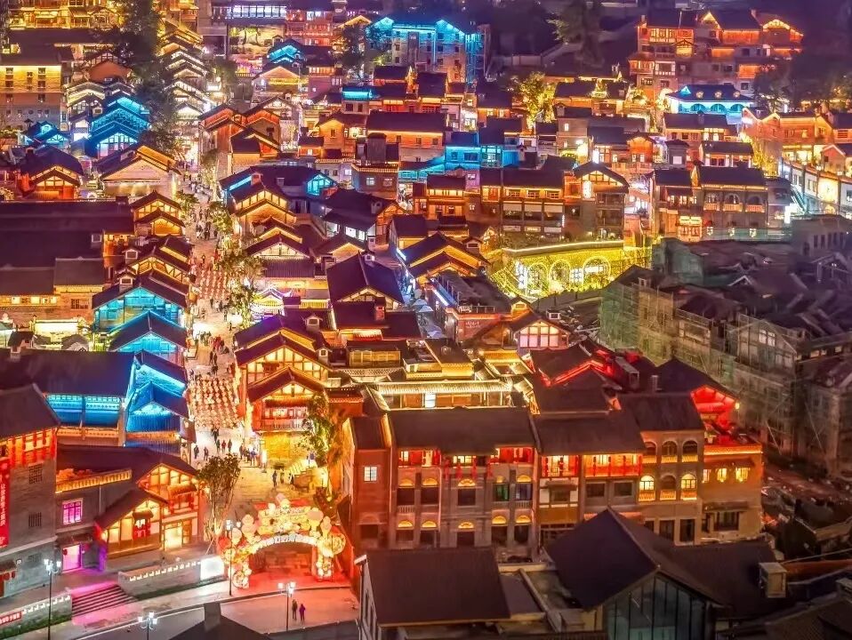小团出游重庆私享5天!一起拥抱醉美夏天,感受喀斯特地貌的魅力