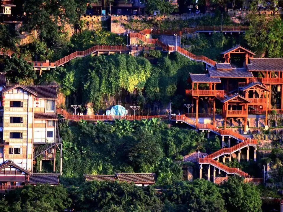 小团出游重庆私享5天!一起拥抱醉美夏天,感受喀斯特地貌的魅力