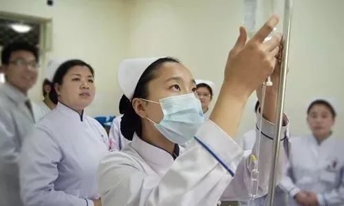 精神科护士是怎样炼成的？
