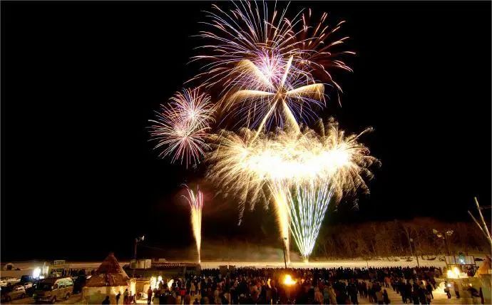 不是东京大阪！这个浪漫雪国，一到冬天就美成童话