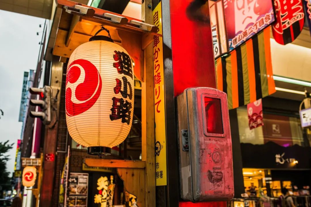 不是东京大阪！这个浪漫雪国，一到冬天就美成童话