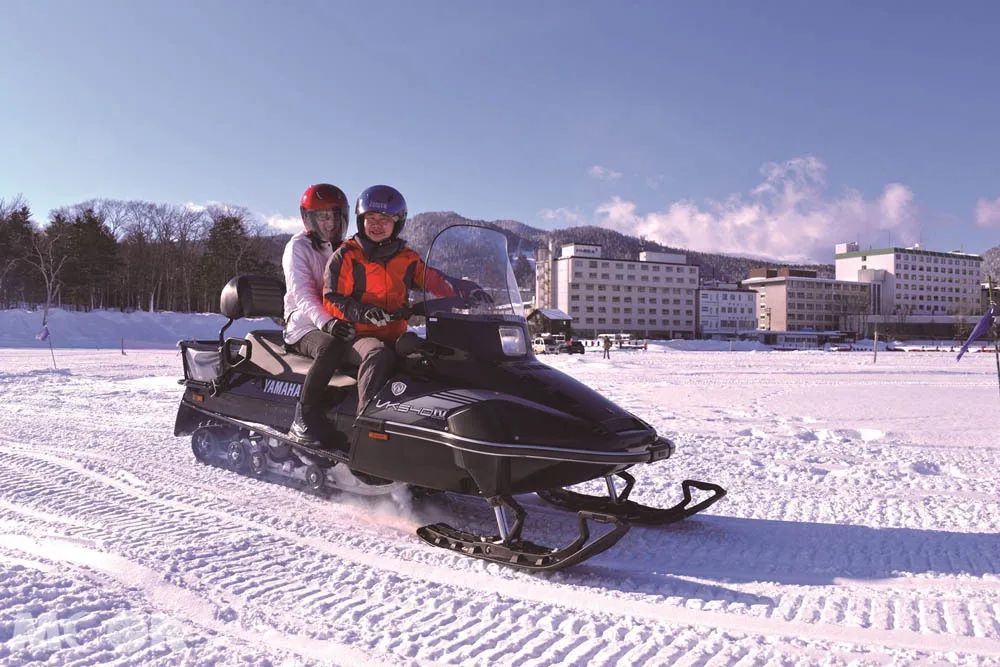 不是东京大阪！这个浪漫雪国，一到冬天就美成童话
