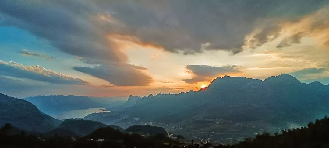 挖到藏在贵州的“夜郎古国”！山水不输新疆桂林，还是国内罕见徒步天堂！